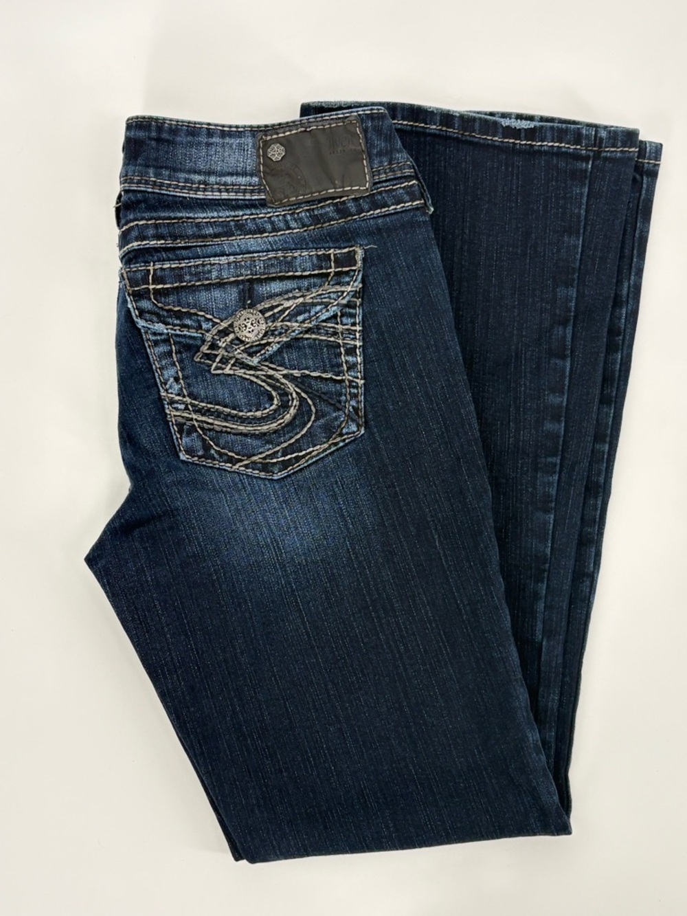Silver Jeans Co Jeans Classic Blue Denim Suki Surplus Flap Women’s W27/L30